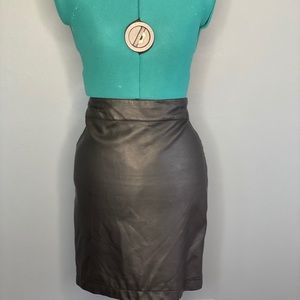 Max Studio Faux Leather Skirt Size 6